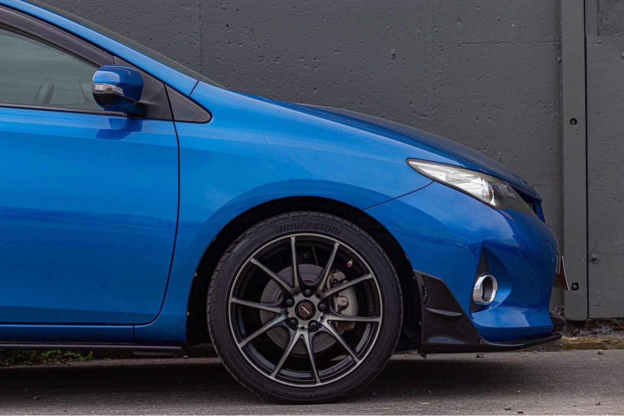 2013 Toyota AURIS