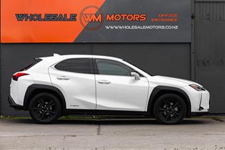 2018 Lexus Ux250h - Thumbnail