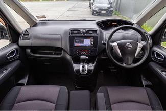 2012 Nissan SERENA - Thumbnail