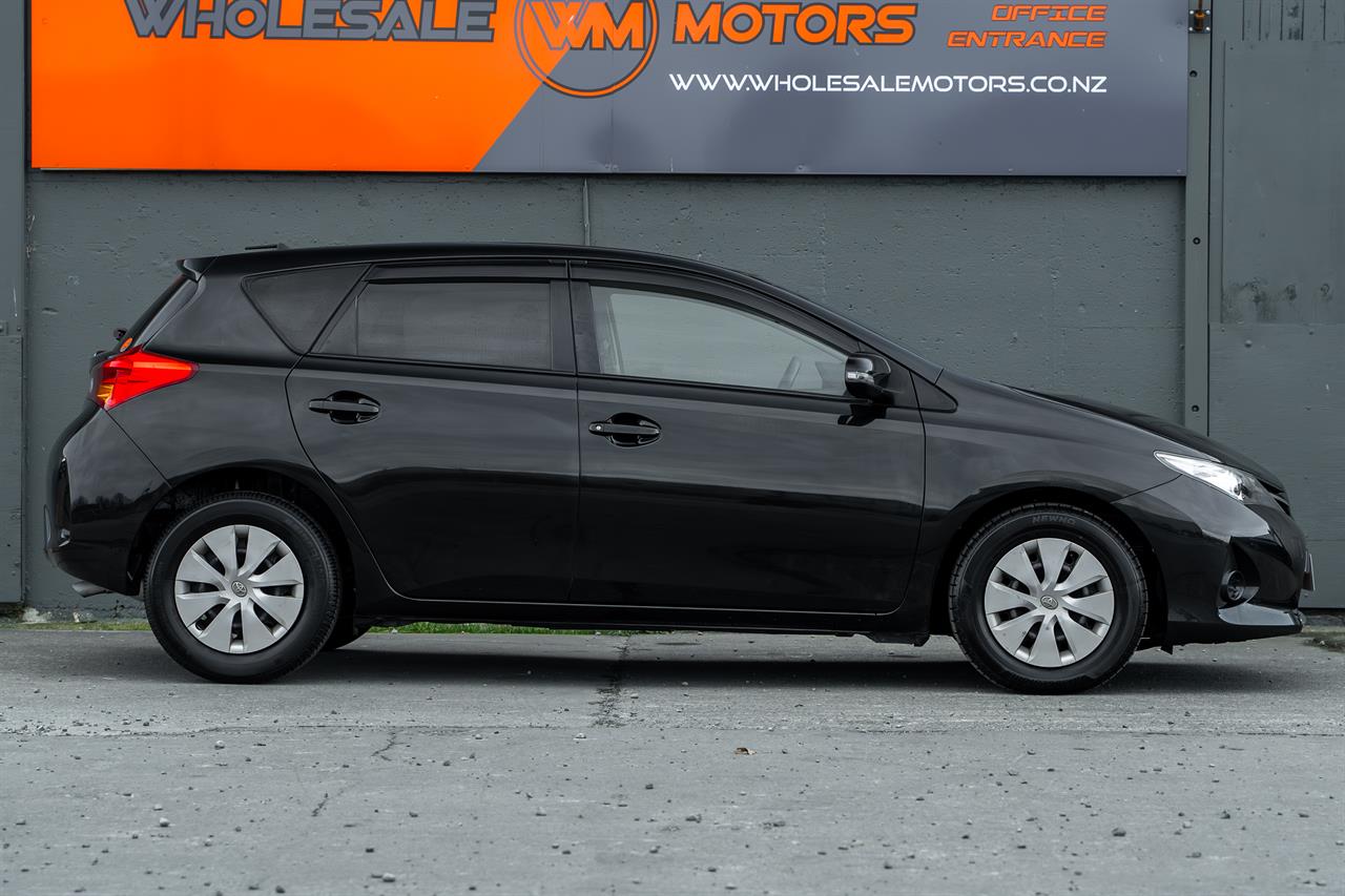 2013 Toyota AURIS