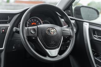 2013 Toyota AURIS - Thumbnail