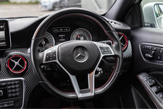 2013 Mercedes-Benz A250 - Thumbnail