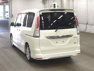 2012 Nissan SERENA - Thumbnail