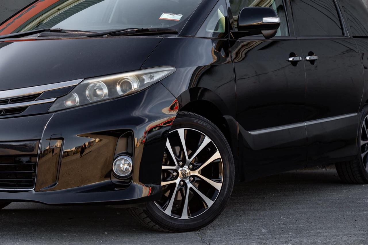 2013 Toyota Estima