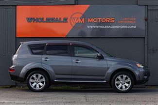 2008 Mitsubishi Outlander - Thumbnail