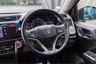 2015 Honda GRACE - Thumbnail