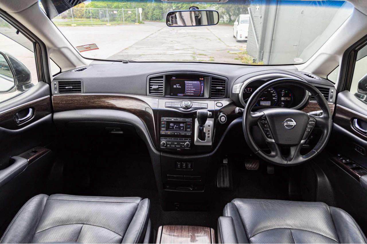 2013 Nissan Elgrand