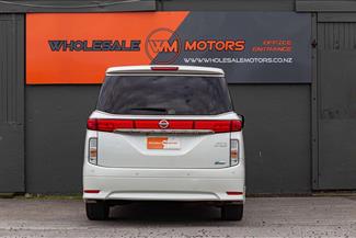 2013 Nissan Elgrand - Thumbnail