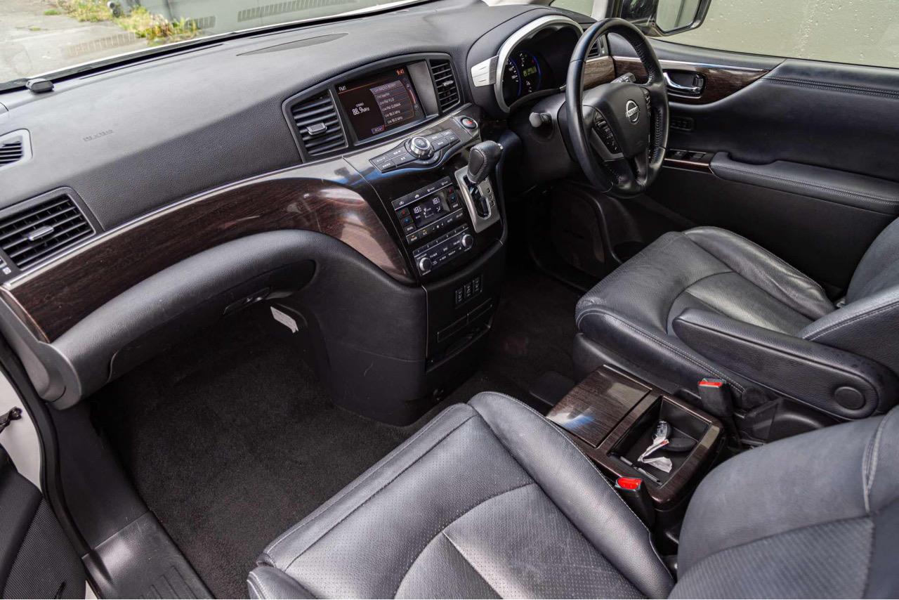 2013 Nissan Elgrand