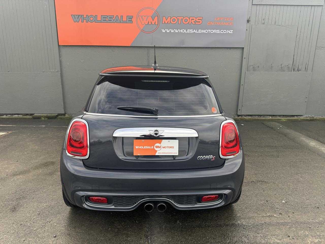 2014 Mini COOPER S