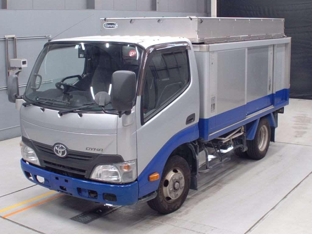 2014 Toyota DYNA