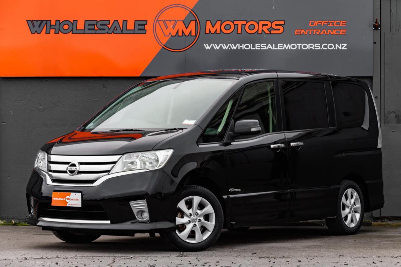 2012 Nissan SERENA