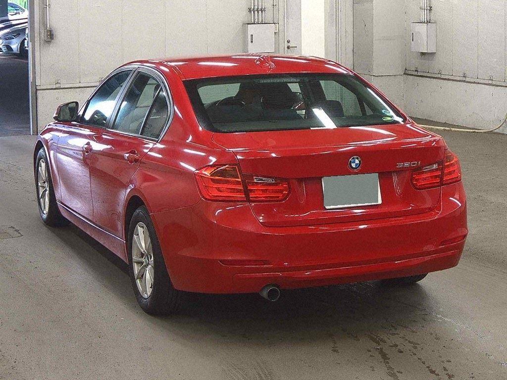 2012 BMW 320i