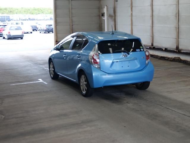 2013 Toyota AQUA