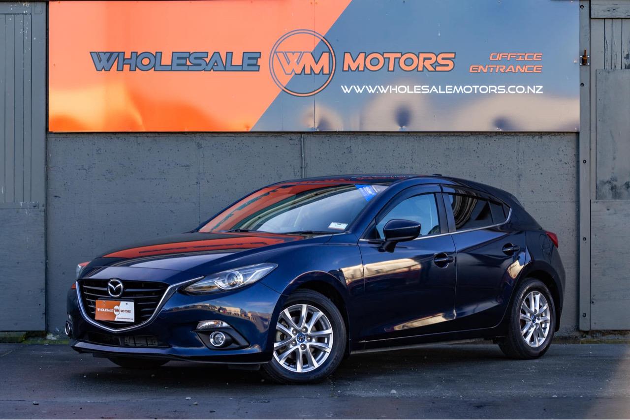 2014 Mazda Axela