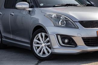 2014 Suzuki Swift - Thumbnail