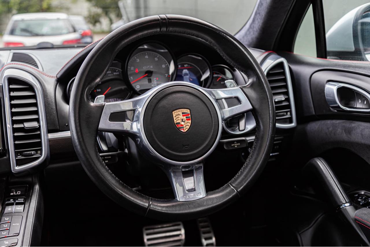 2012 Porsche Cayenne GTS