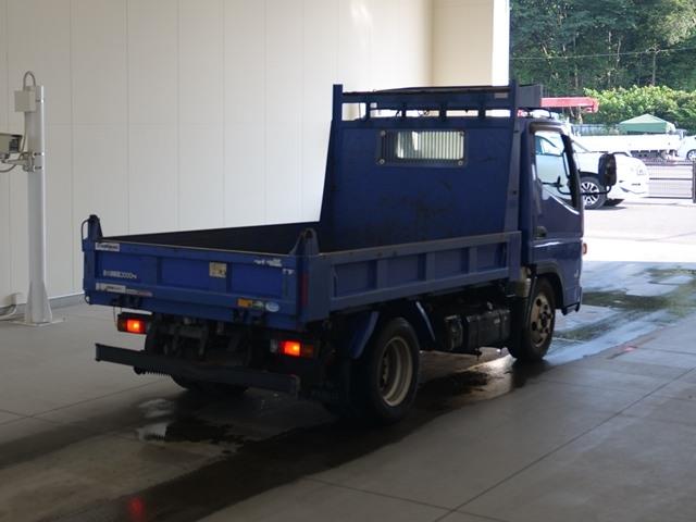 2012 Mitsubishi CANTER